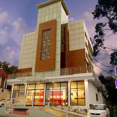 Hotel The Blooms Cochin Kochi Exterior foto